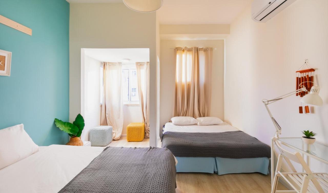 4 Bedroom Apartment On The Beach Τελ Αβίβ Εξωτερικό φωτογραφία